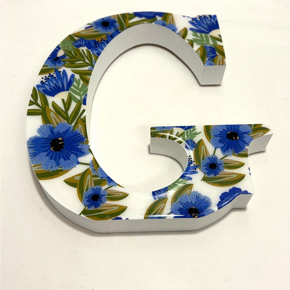 Spring Floral Print Monogram Letter G